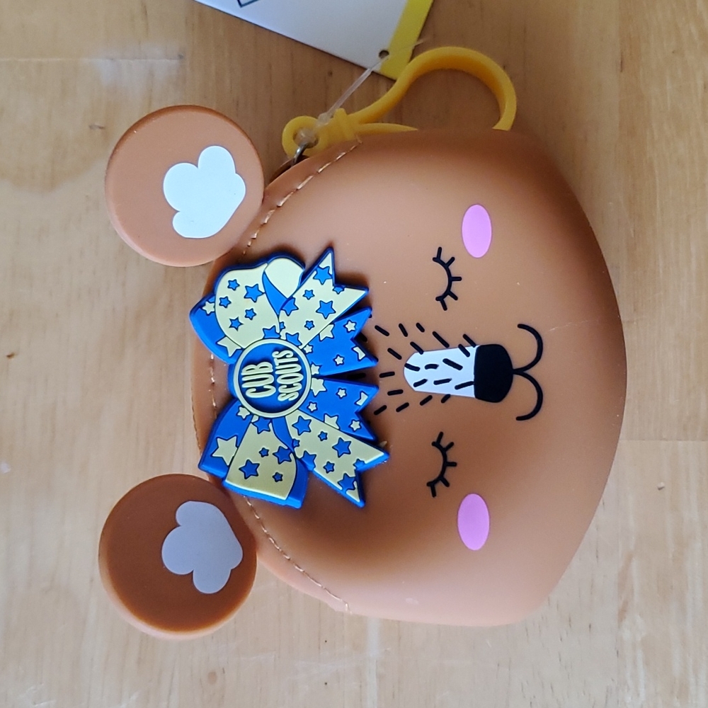 Cub Scouts, coin purse, purse, change, brown, bear, Boy Scout, Mom